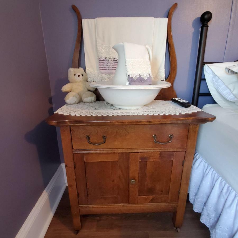 Hillside B&B Twillingate Ngoại thất bức ảnh